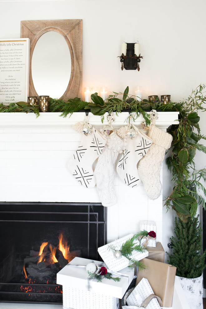 Home design - eclectic home design idea in Sacramento