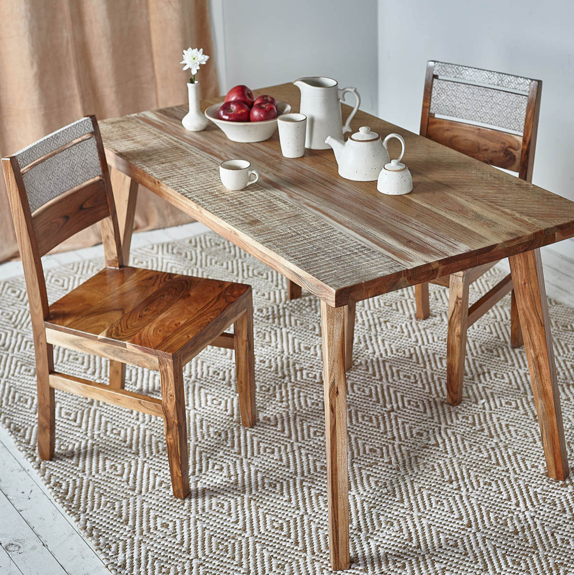 Коллекция White Retro