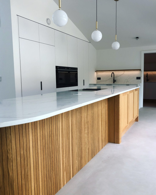 HILL BROW contemporary-koek
