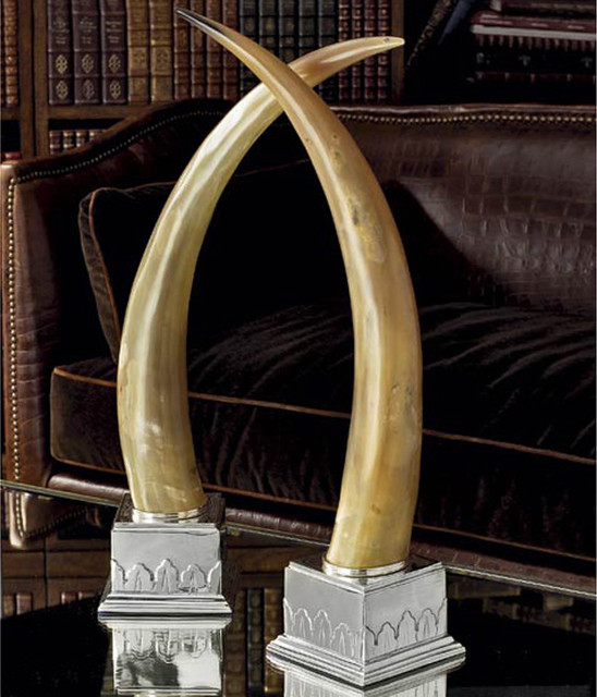 Mirabeau Mounted Horns