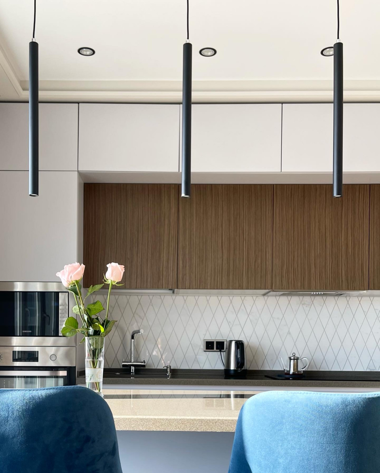 На седьмом этаже за семь часов счастья...