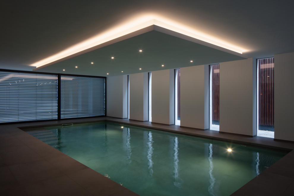 Moderner Pool in Stuttgart