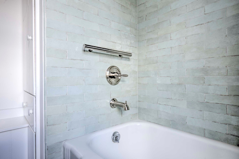 Fresh and Fabulous: Elevating a Bathroom