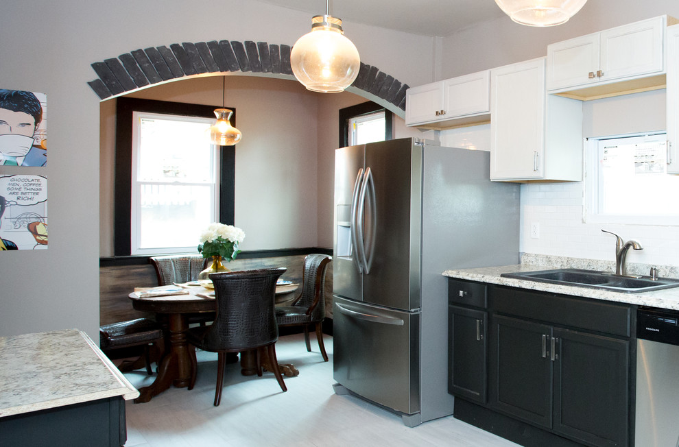 Kitchen - transitional kitchen idea