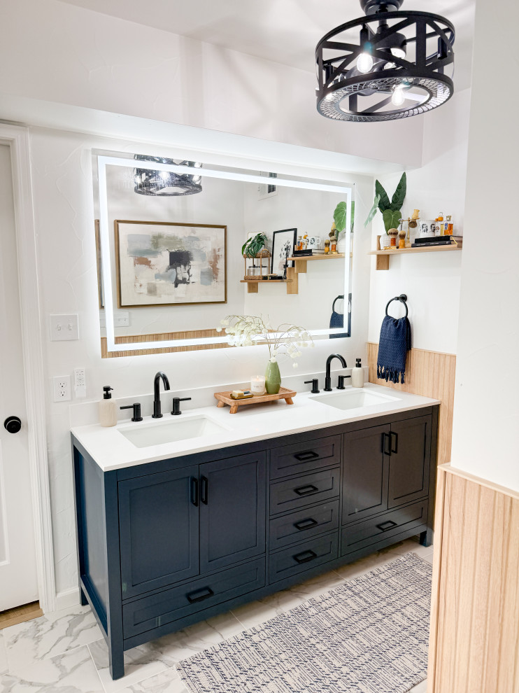 Ashley Dr Primary Bathroom & Styling