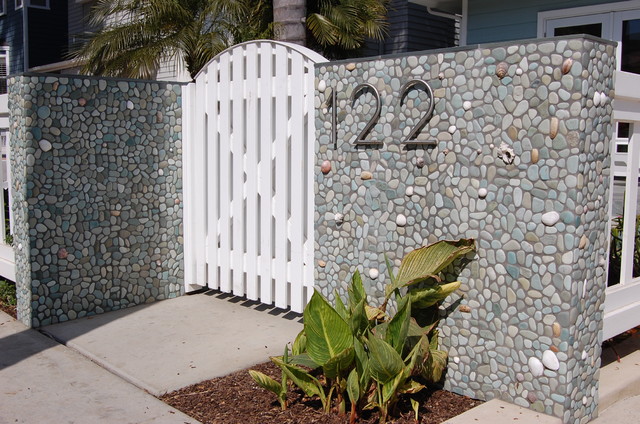 Green Outdoor Pebble Tile Wall Modern Entry Hawaii By