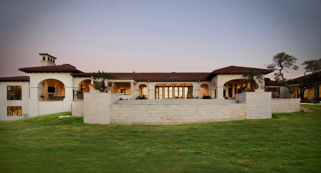 Santa Barbara Transitional classique-chic-facade