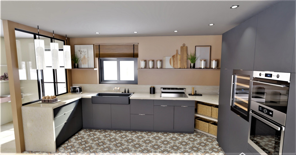 Exemple d'une grande cuisine ouverte rétro en U avec un placard à porte plane, des portes de placard noires, un plan de travail en quartz et un plan de travail beige.