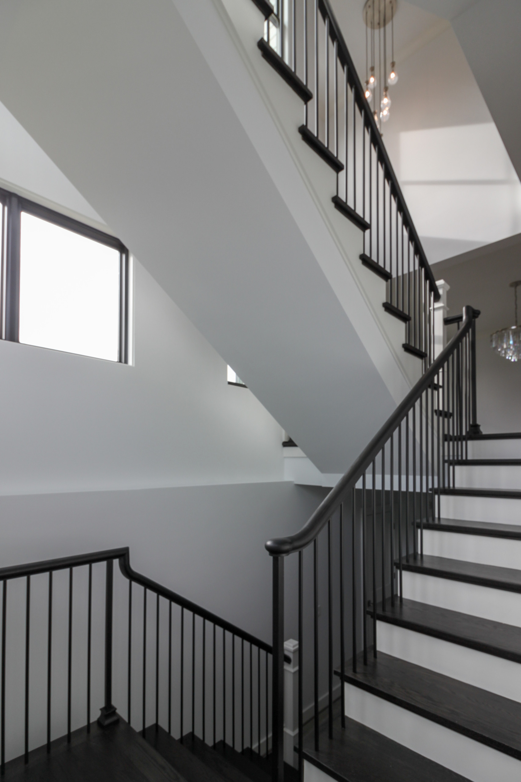 90_Classic Staircase with a Contemporary Twist, McLean VA 22101