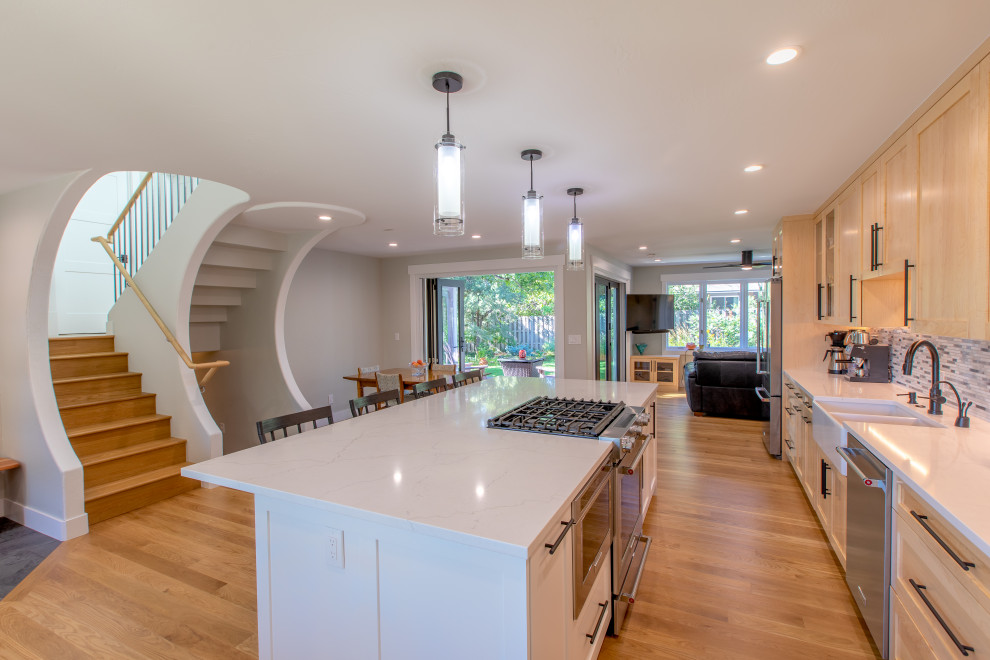 Mid-sized contemporary kitchen in Denver.