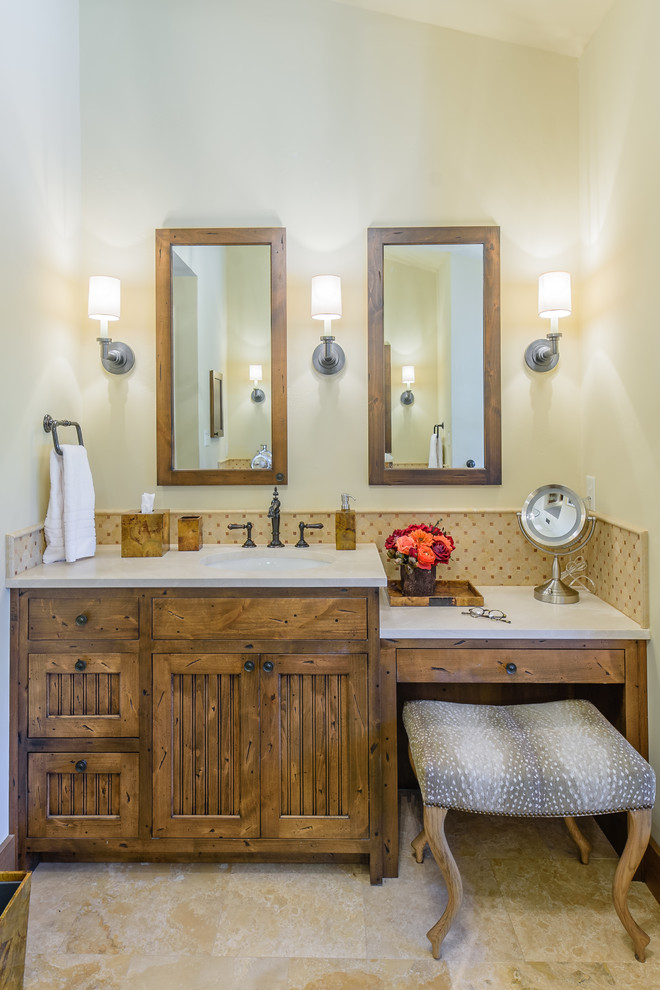 Home design - rustic home design idea in Austin