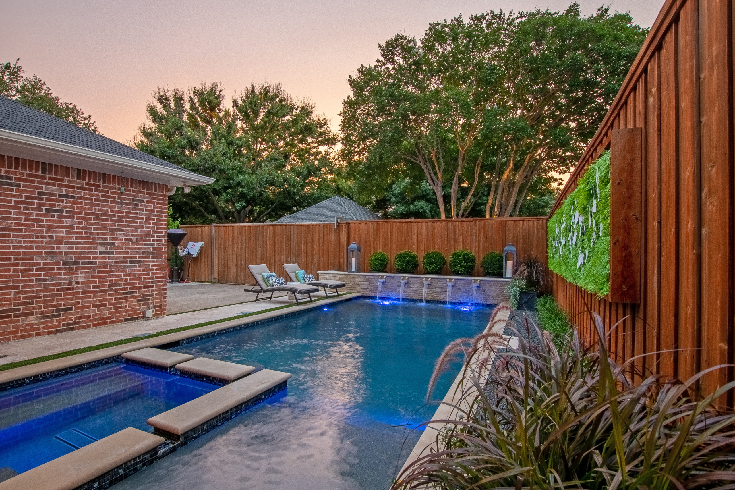 LAKE HIGHLANDS POOL GARDEN
