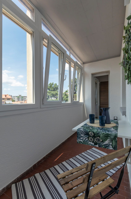 DA MINI A BICAMERE COME PER MAGIA contemporary-deck