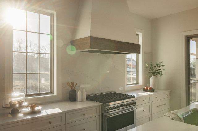 452 Rebekah transitional-kitchen