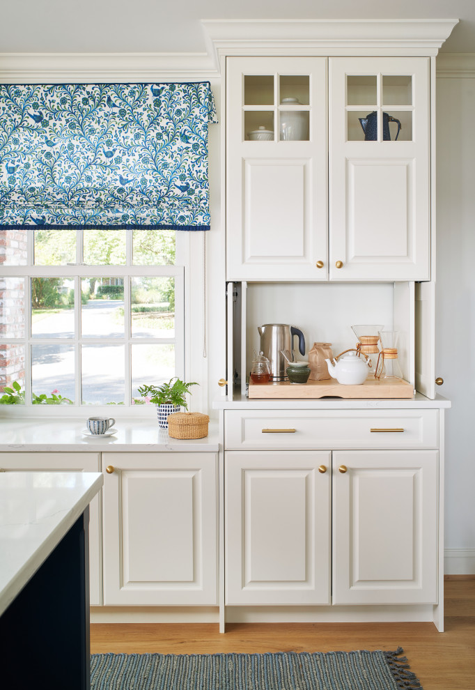 Inspiration for a coastal home design remodel in Baltimore