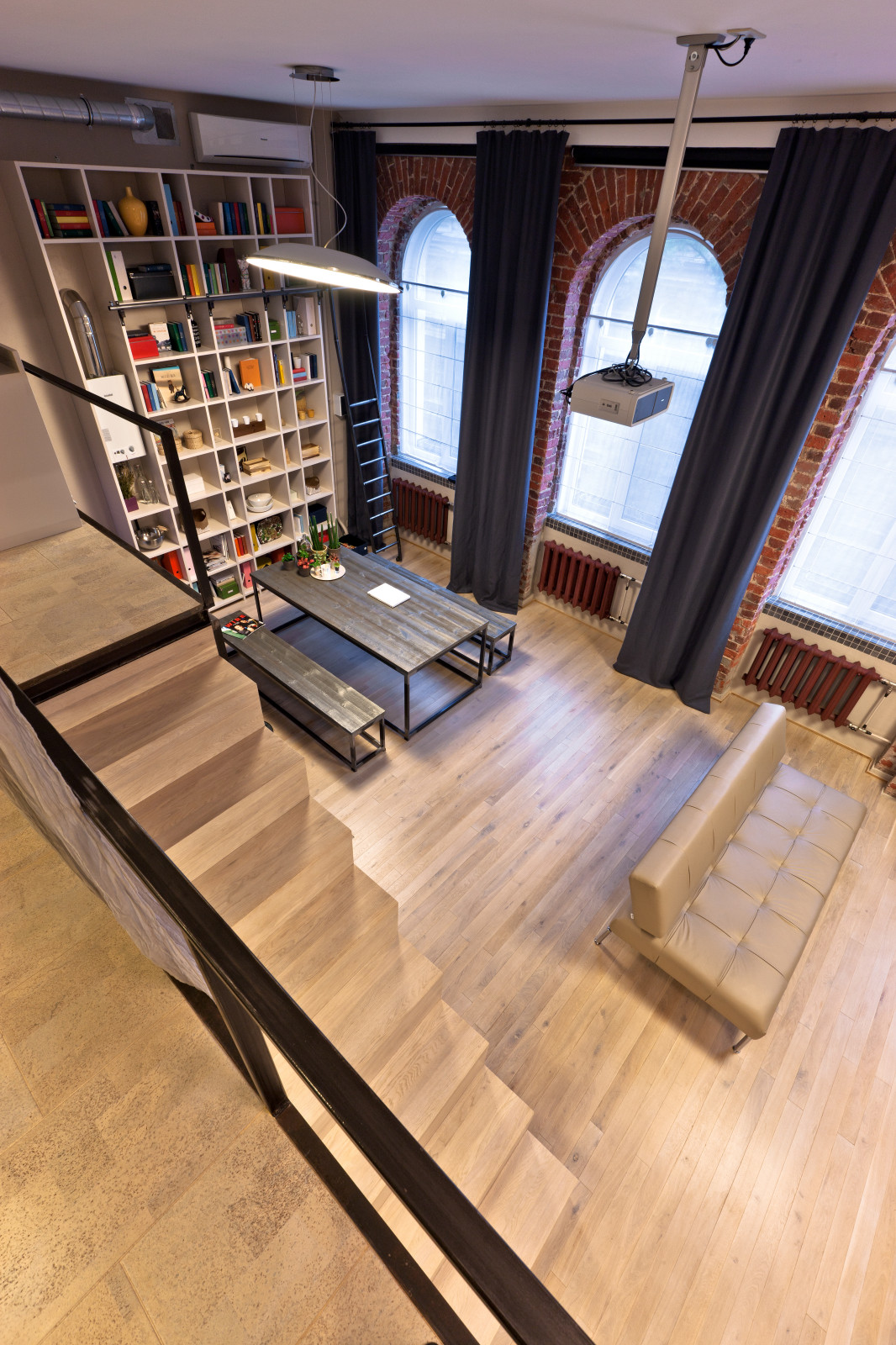 ЛОФТ на ЗАГОРОДНОМ