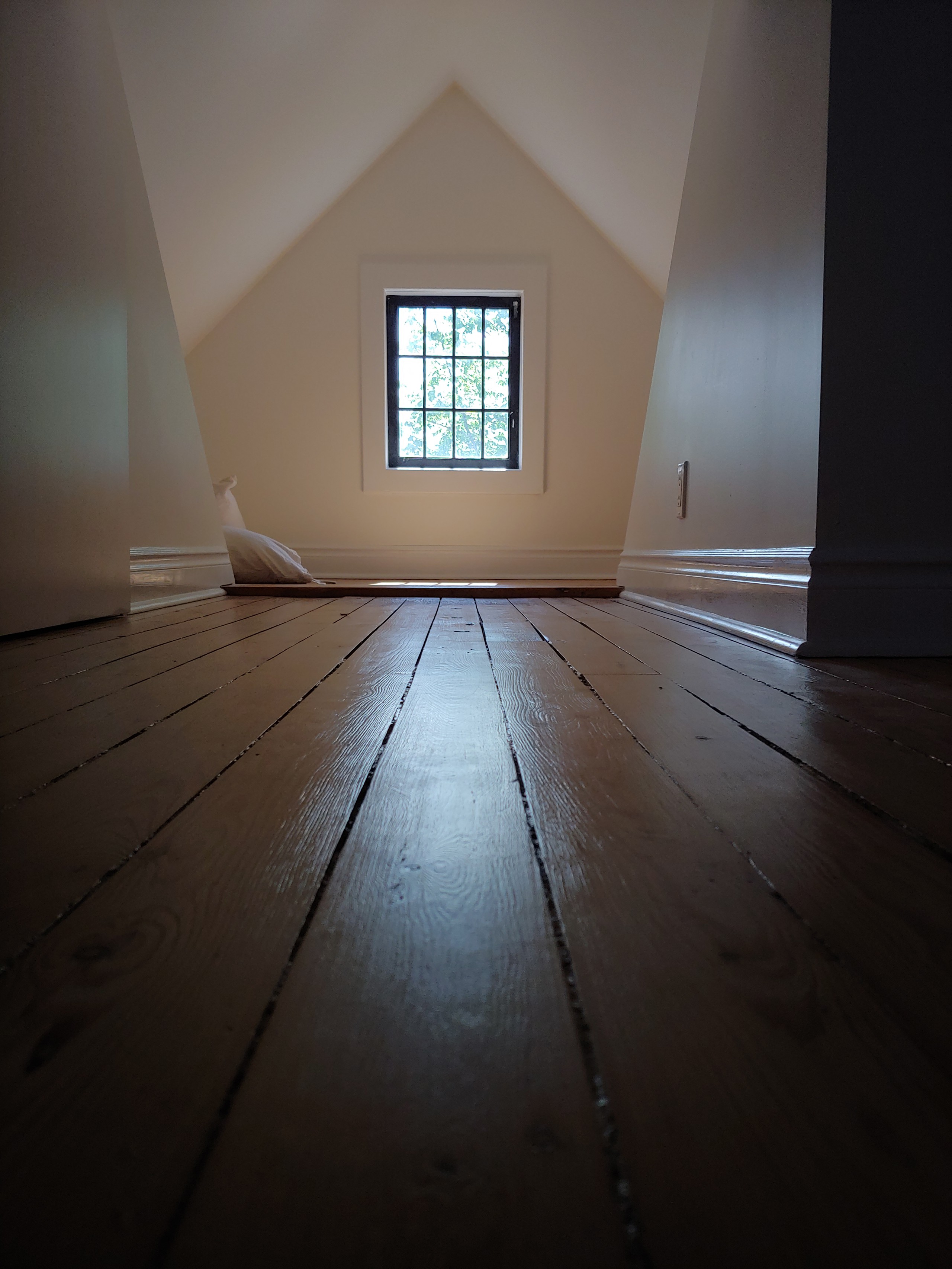 Hamiltion Flooring