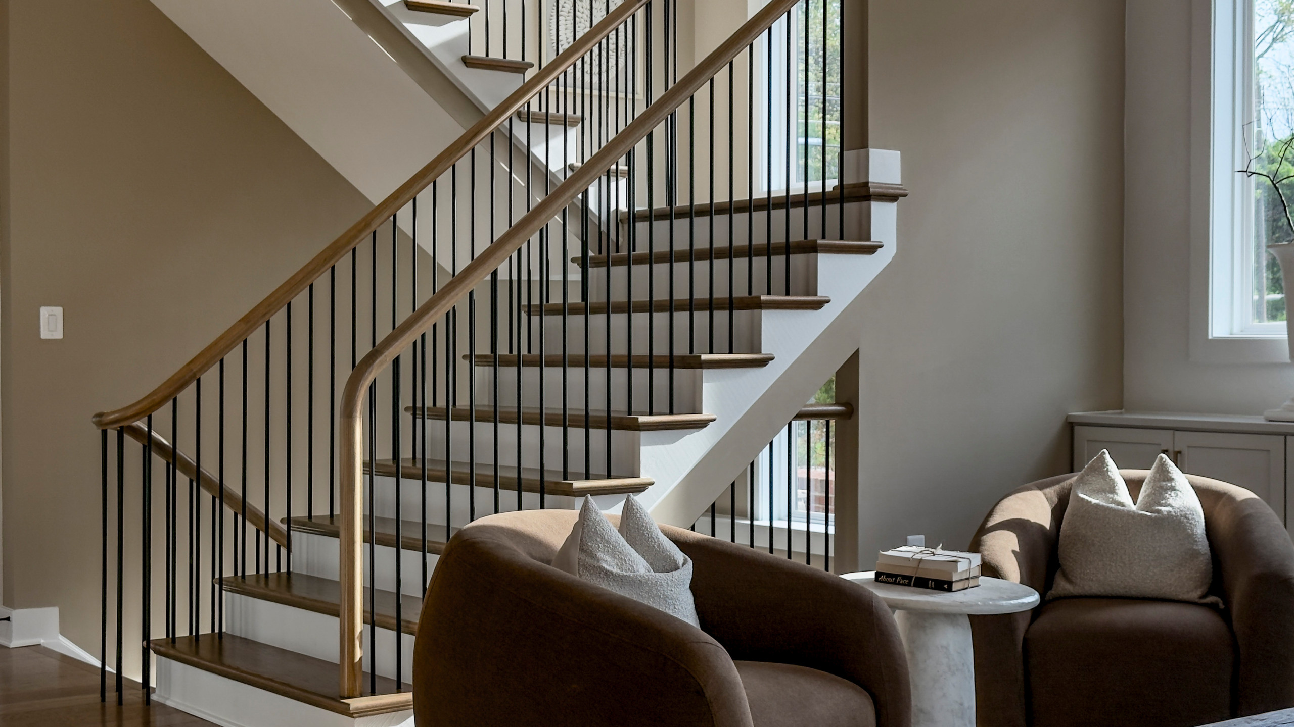 Project #153 | Sophisticated Red Oak Stair with Metal Balusters