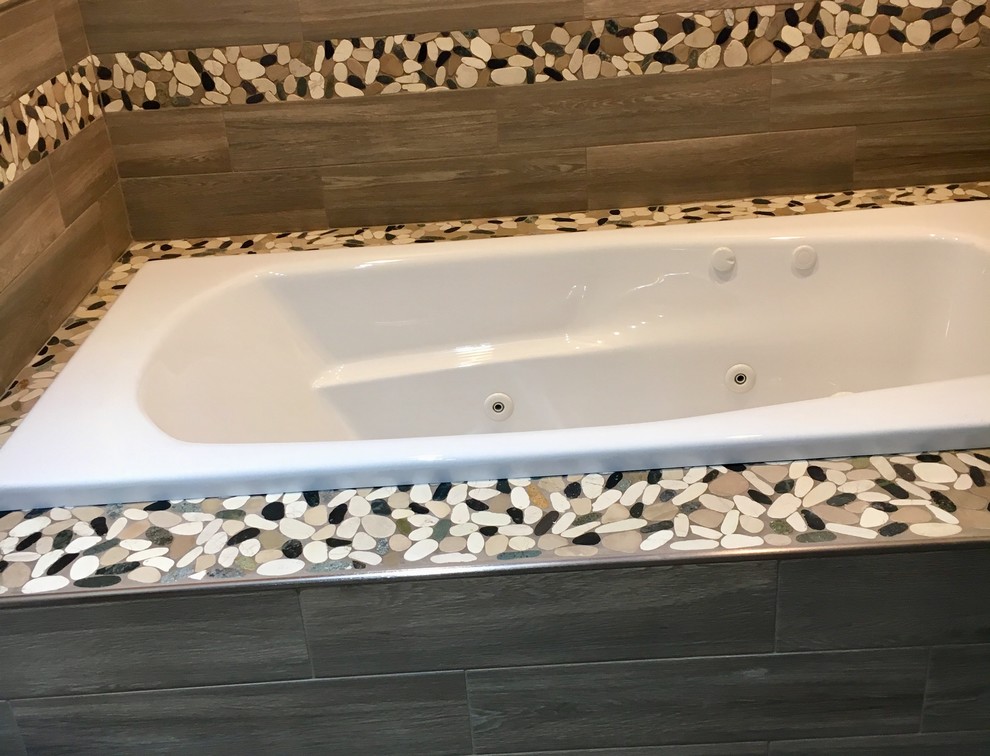 Drop-in bathtub - rustic drop-in bathtub idea