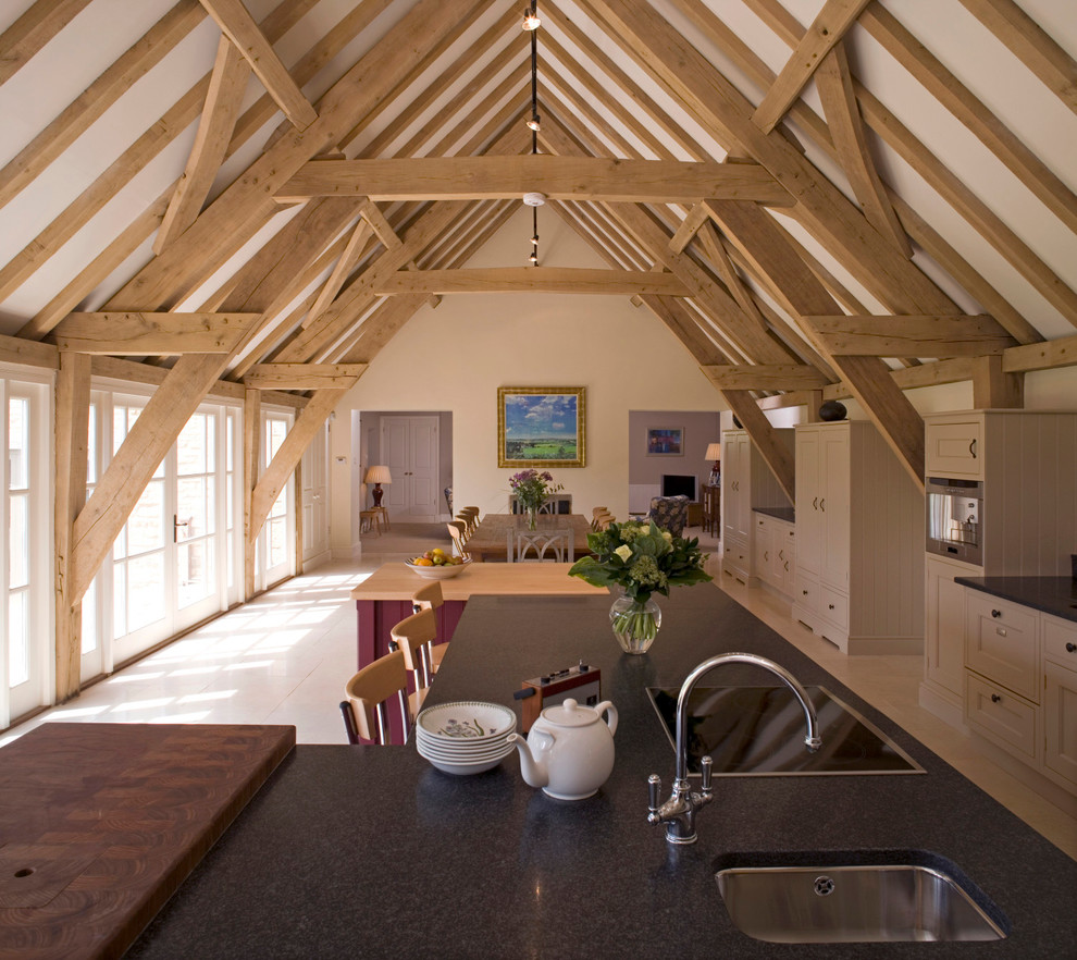 Inspiration for a country kitchen in Oxfordshire.