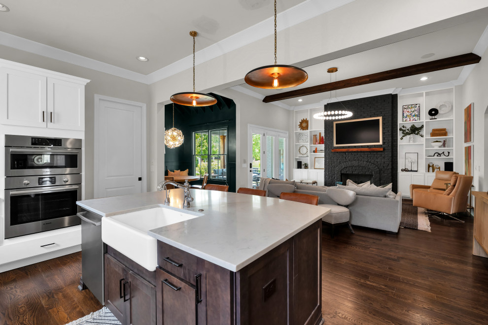 Berry Farms Modern Kitchen