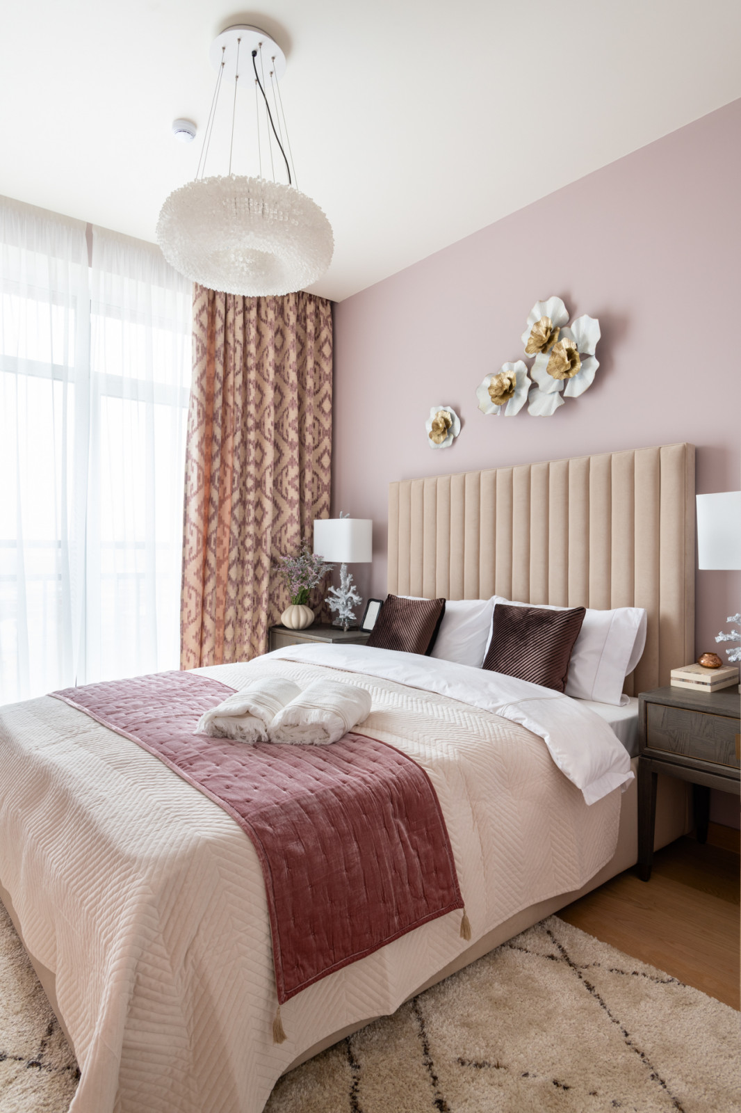 Современная квартира для молодой леди