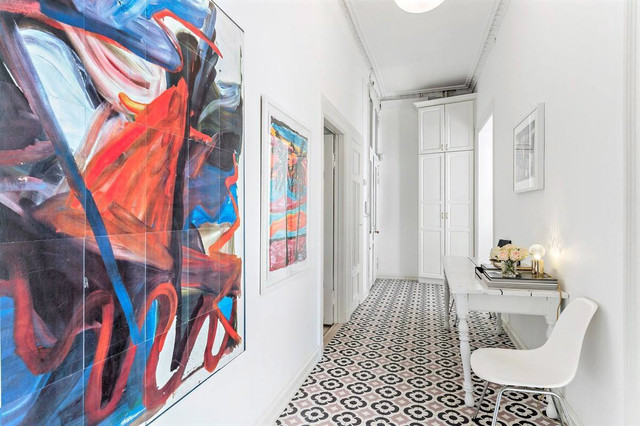 Proyecto en Oslo Noruega - Nórdico - Recibidor y pasillo - Barcelona