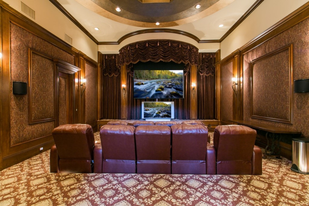 Simon Residence