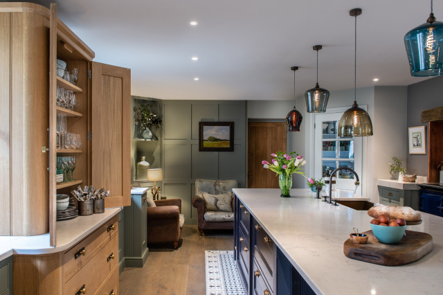 Solid wood units kitchen