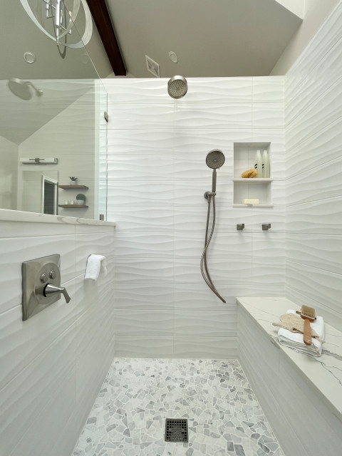 Primary Bath in the Woods fusion-bathroom