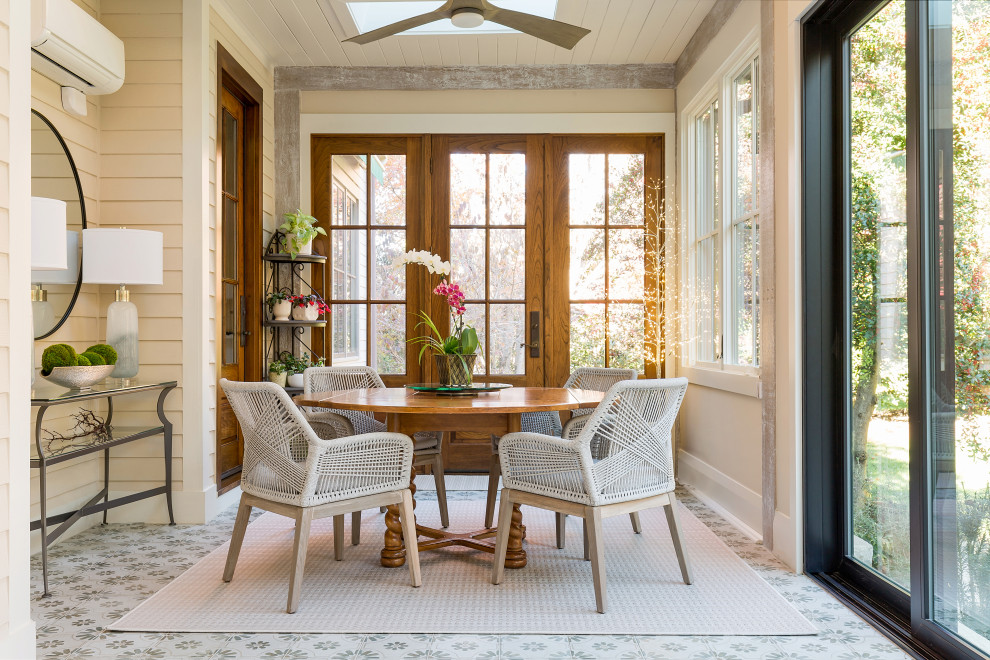 Photo of a country sunroom in Raleigh.