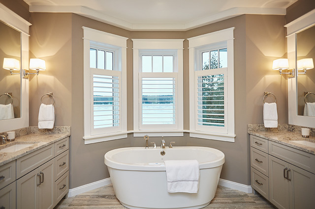 Master Bath maritimt-badevaerelse