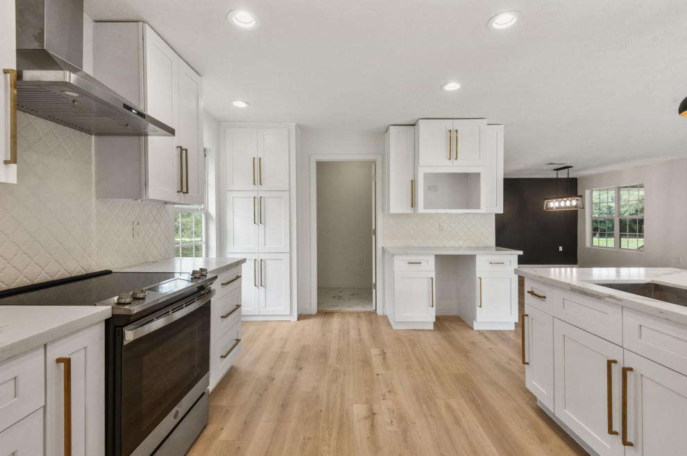 North Houston Custom Contemporary (Unfurnished)