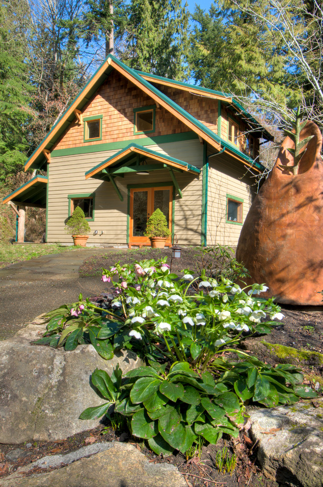 Inspiration for a country exterior in Seattle.