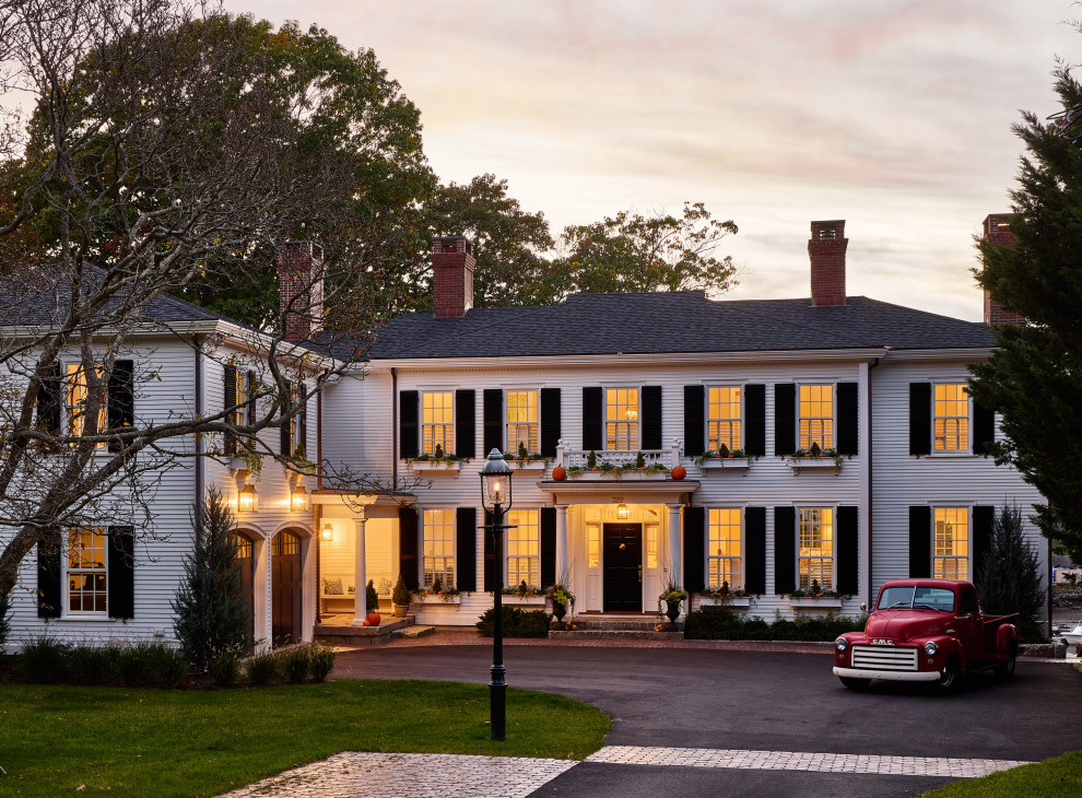 Home design - coastal home design idea in Boston