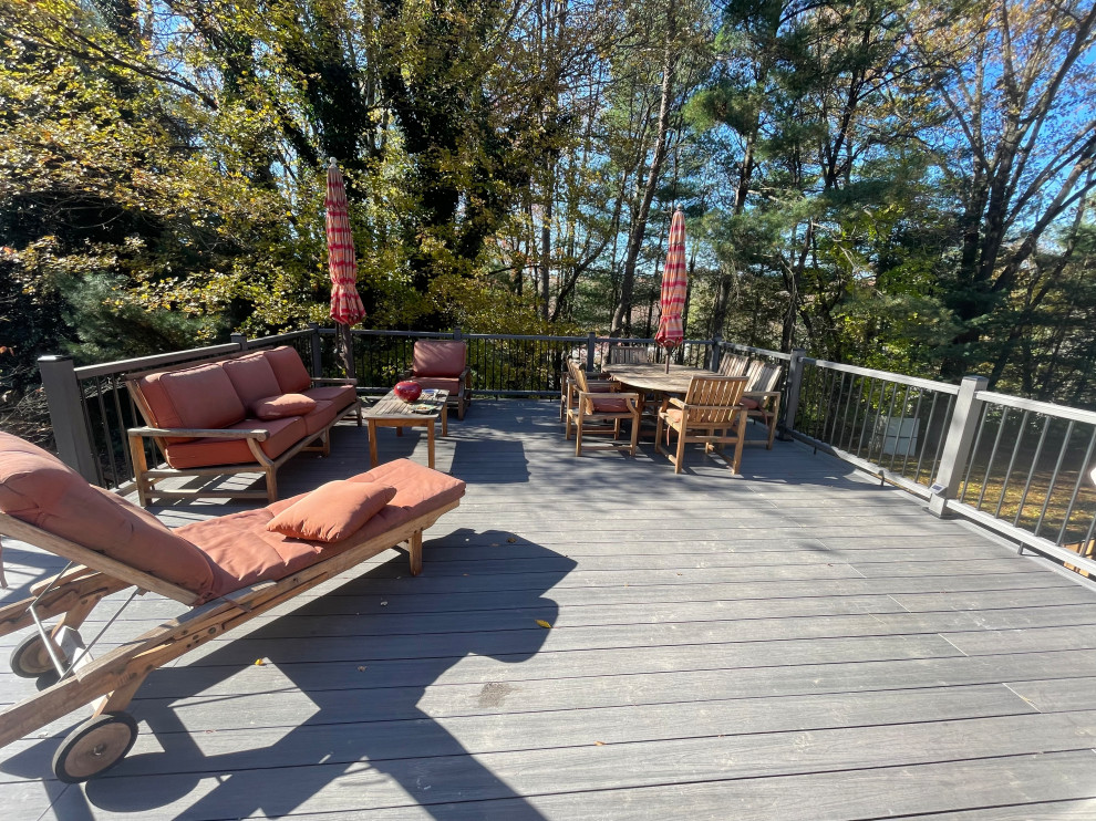 Composite deck boards replacement