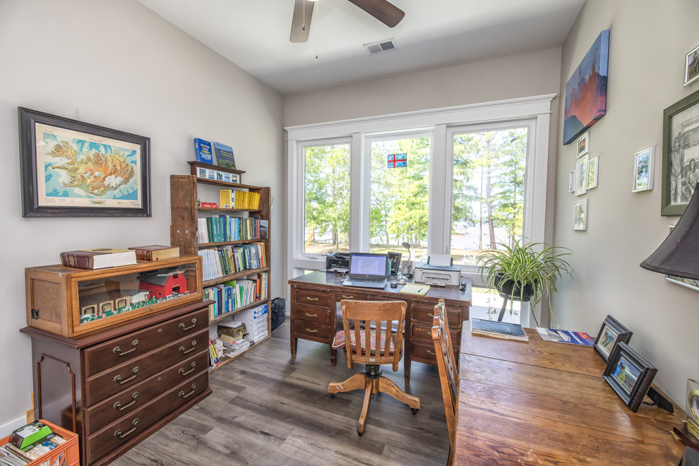 Home design - transitional home design idea