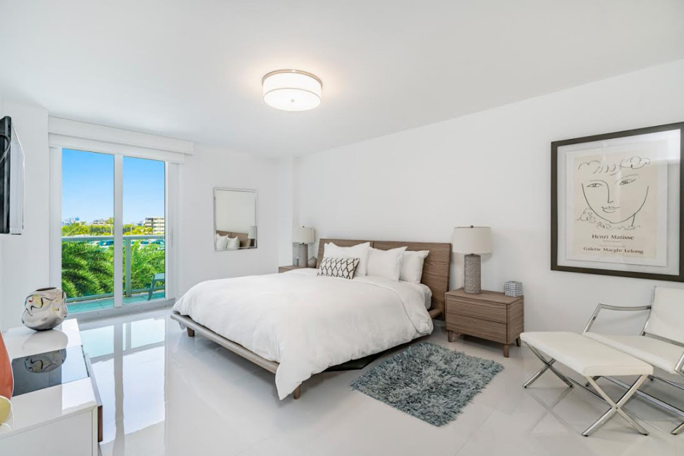 White Atmosphere | Modern vs Traditional