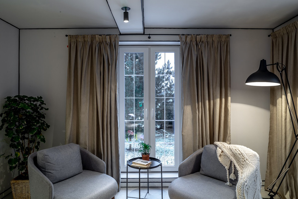 Проект переделки гостиной в загородном доме для Дачного ответа на НТВ