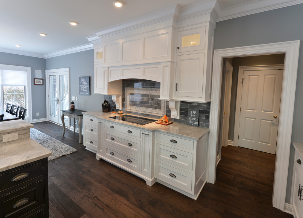 Kitchen - transitional dark wood floor kitchen idea in Cleveland with a single-bowl sink and stainless steel appliances