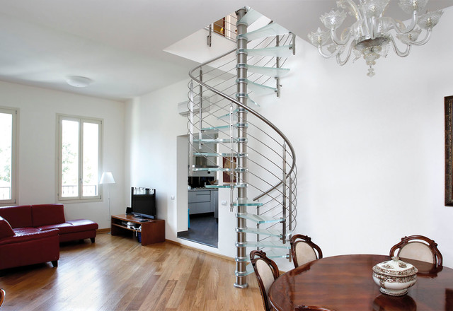 Contemporary Staircase trendy-trappe
