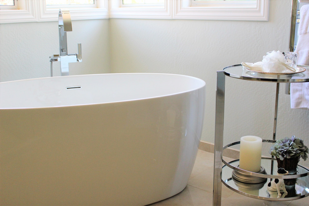 Spacious Master Bathroom