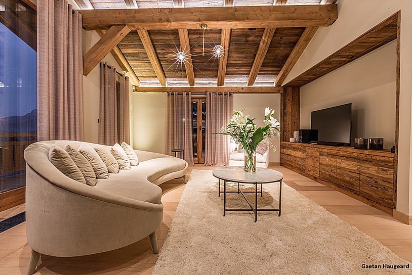 AGENCEMENT CHALET DE MONTAGNE - MEGEVE