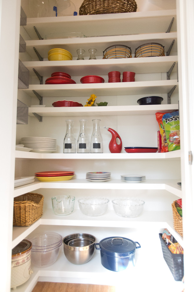 Mid-sized arts and crafts u-shaped ceramic tile and brown floor kitchen pantry photo in Phoenix with a double-bowl sink, shaker cabinets, white cabinets, wood countertops, white backsplash, subway tile backsplash, stainless steel appliances and an island