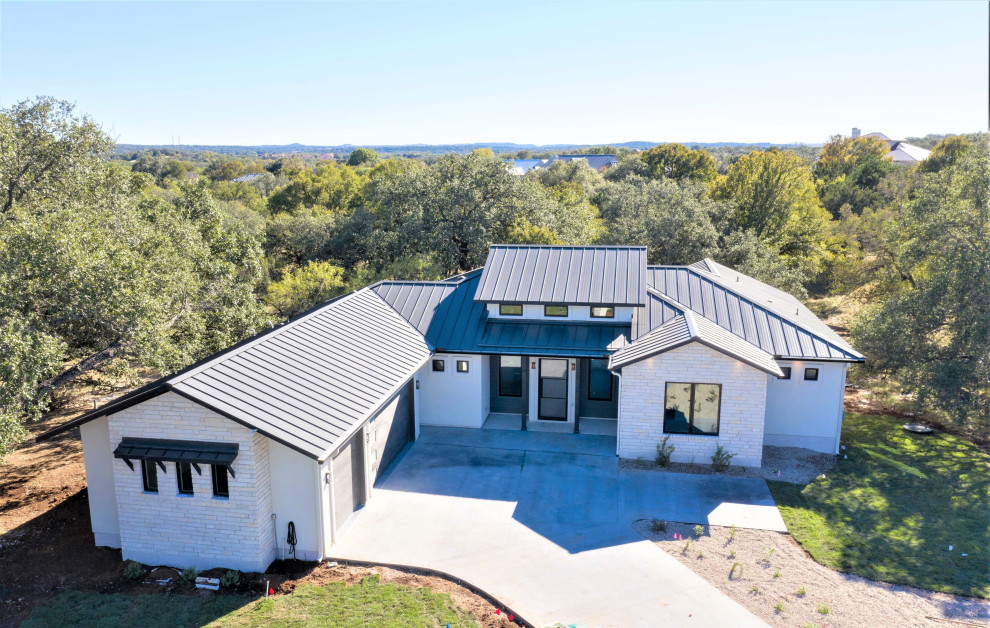 Hill Country Modern House