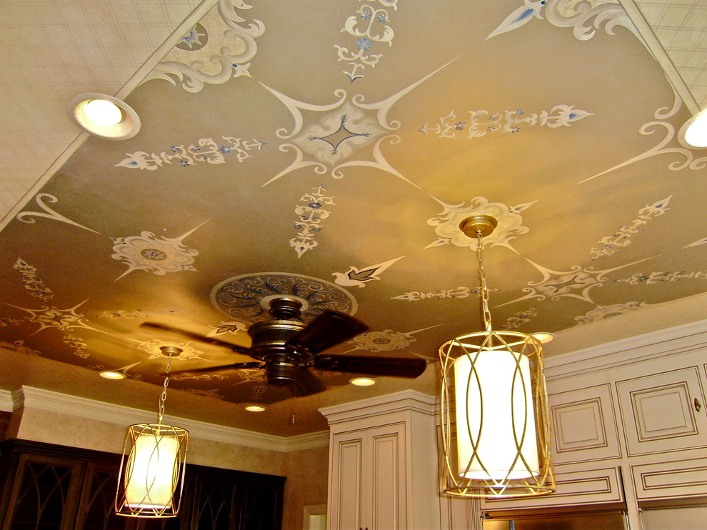 Home design - transitional home design idea