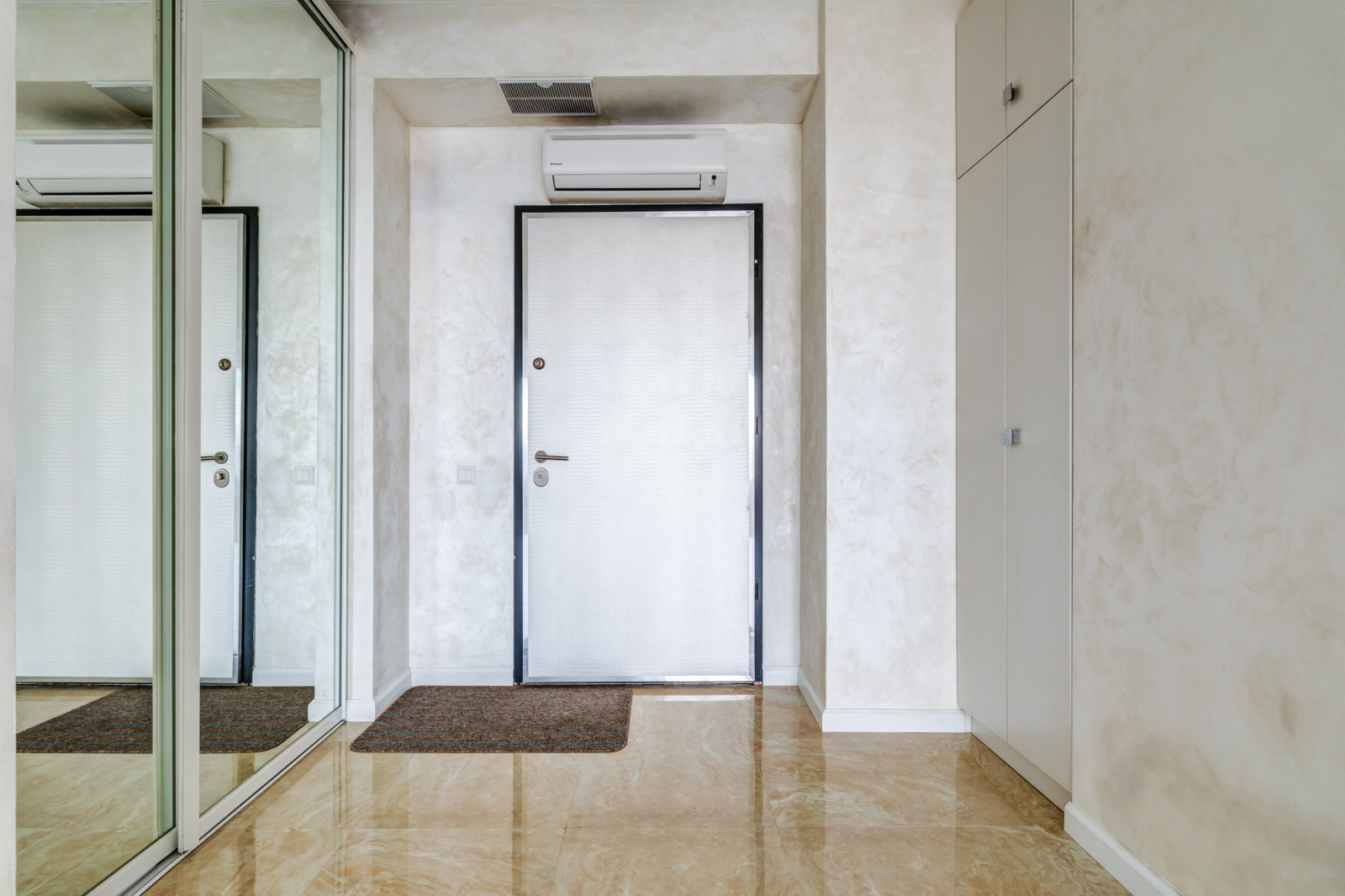 Квартира-студия на Мосфильмовской