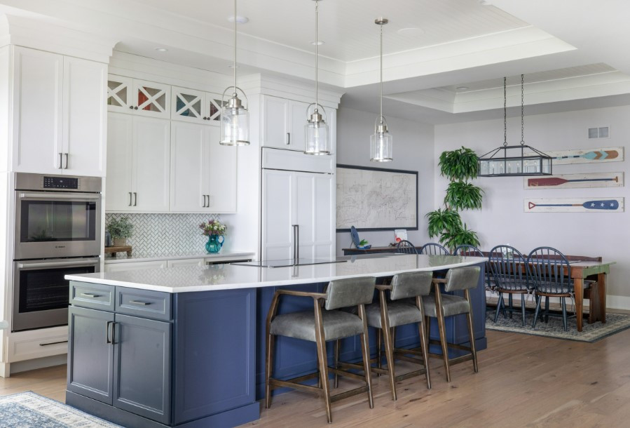 Kitchen - kitchen idea in Milwaukee