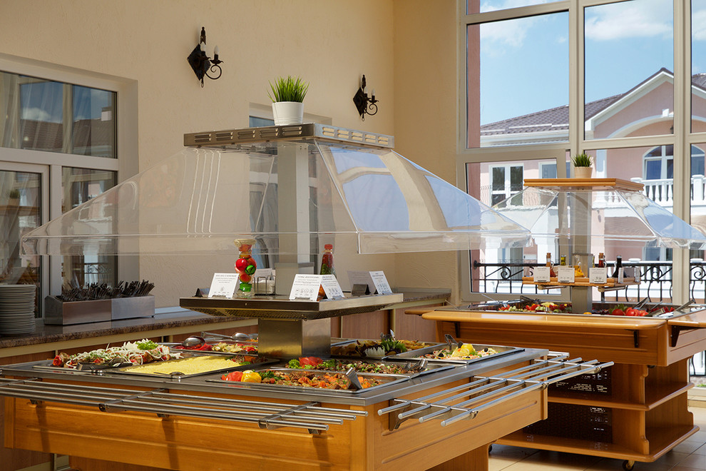 Отель Ривьера