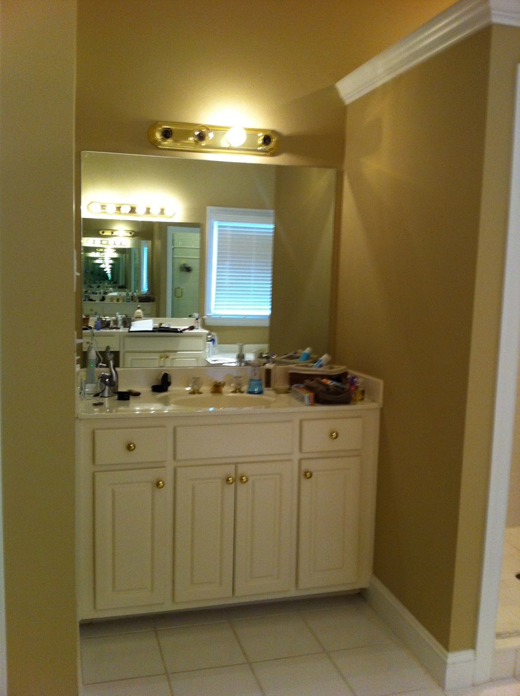 Morgen Master Bathroom